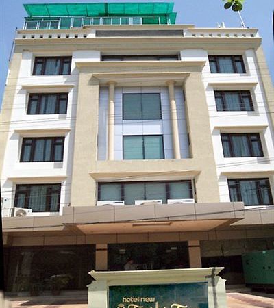 Hotel New Temples Town Varanasi Exteriör bild